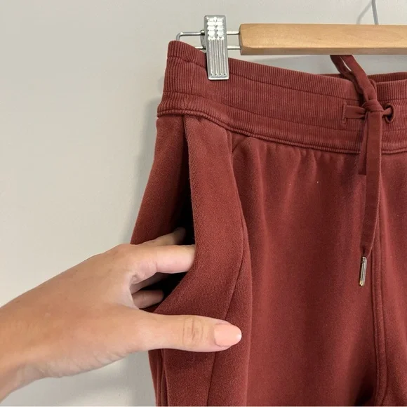 Lululemon athletica scuba high rise joggers maroon - Picture 8 of 12